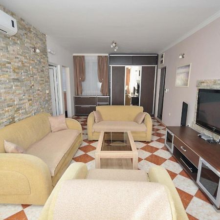 Ferienwohnung Fuer 4 Personen Ca 55 M In Budva, Adriakueste Montenegro Kueste Um Budva Exterior photo